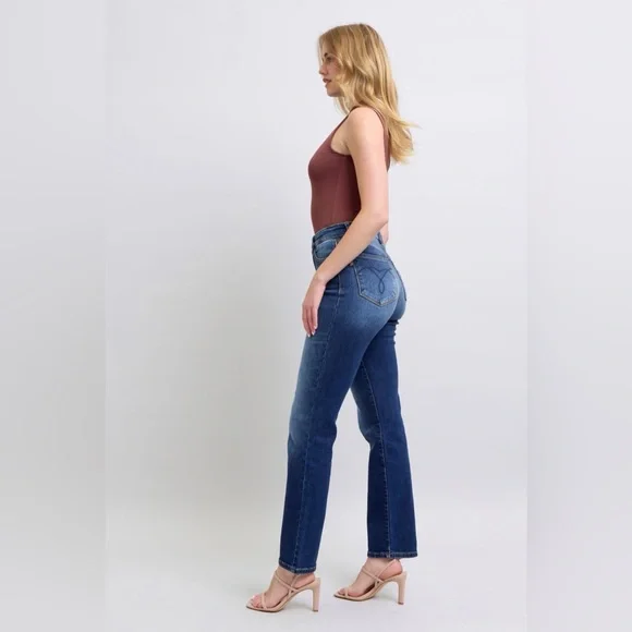 Judy Blue Medium Washed Straight Leg Jeans with Pockets - Picture 8 of 10